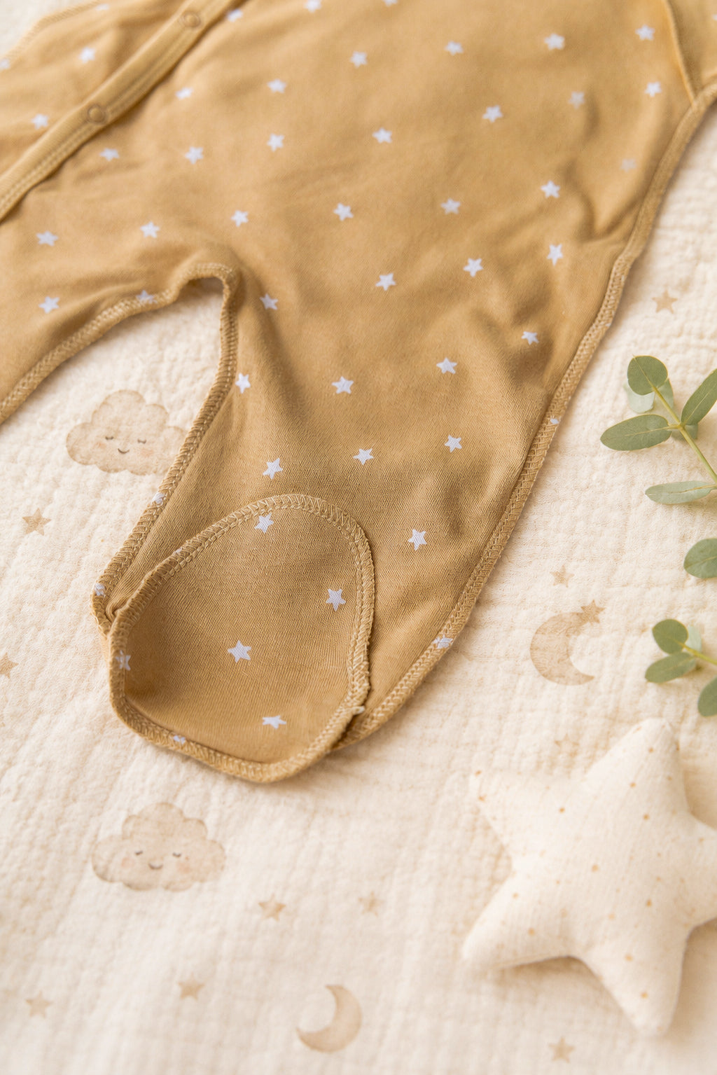 Sleepsuit Outseam - Brown