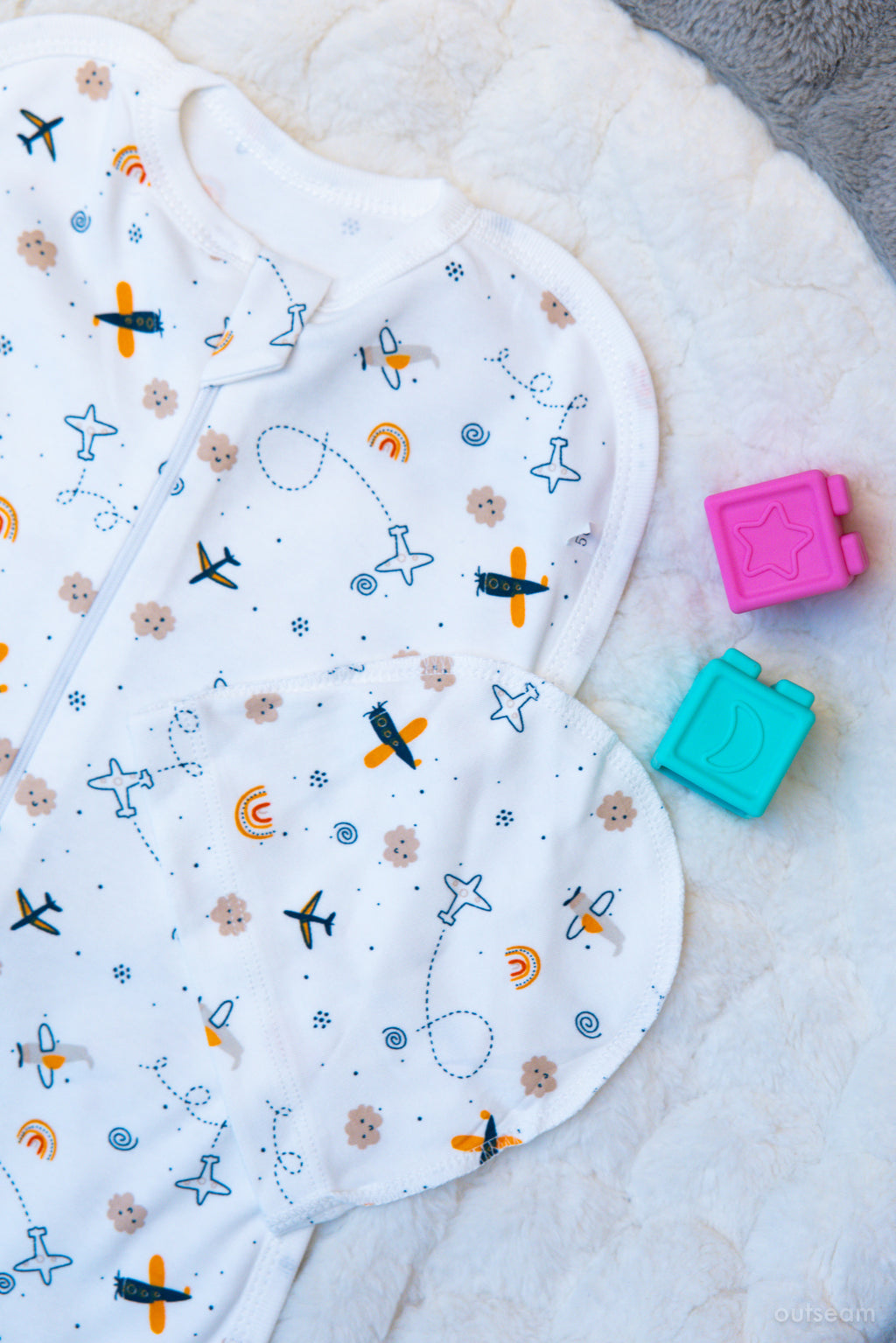 Outseam Newborn Sleep Cocoon Airplane — detail view 2